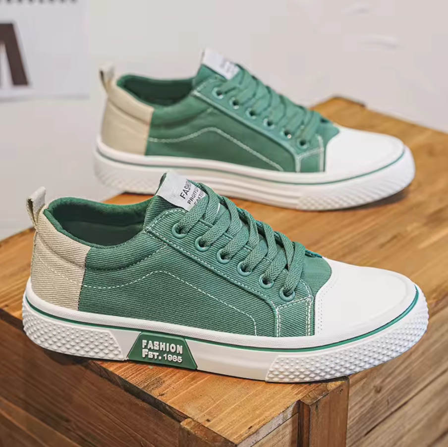 BREATHABLE CANVAS SHOES