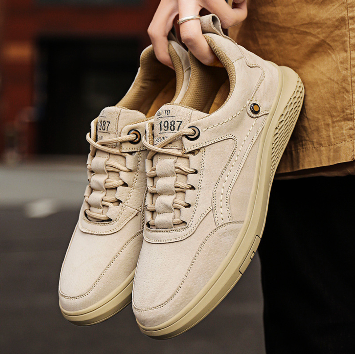CASUAL SUEDE EVERYDAY SNEAKERS