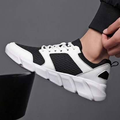 ULTRA LIGHT SNEAKERS