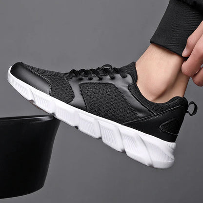 ULTRA LIGHT SNEAKERS