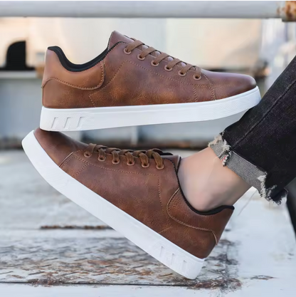 CASUAL LEATHER SHOES