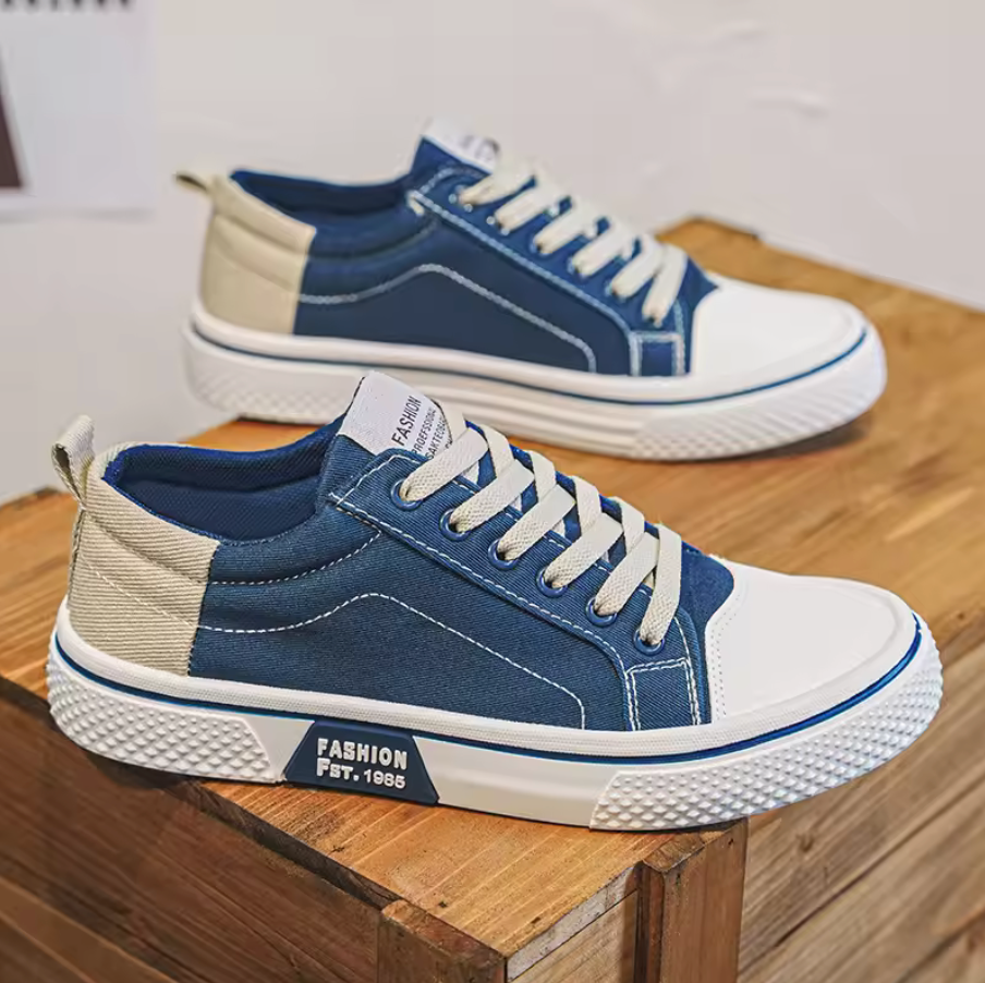 BREATHABLE CANVAS SHOES