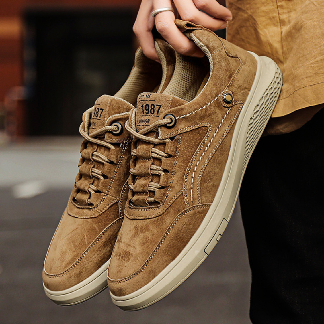 CASUAL SUEDE EVERYDAY SNEAKERS