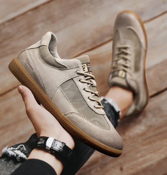 CASUAL COMFORT LEATHER SNEAKER