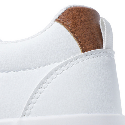 COMFORTABLE TRENDY SNEAKERS