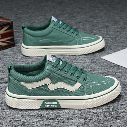 TRENDY CANVAS SNEAKERS