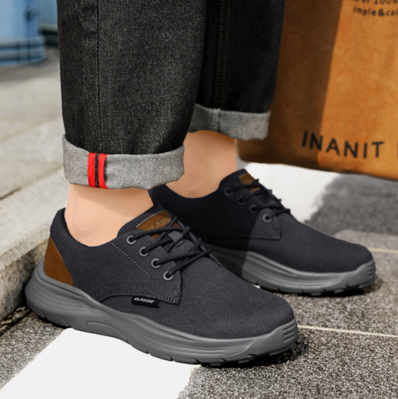 WEAR-RESISTANT WALKING SNEAKERS